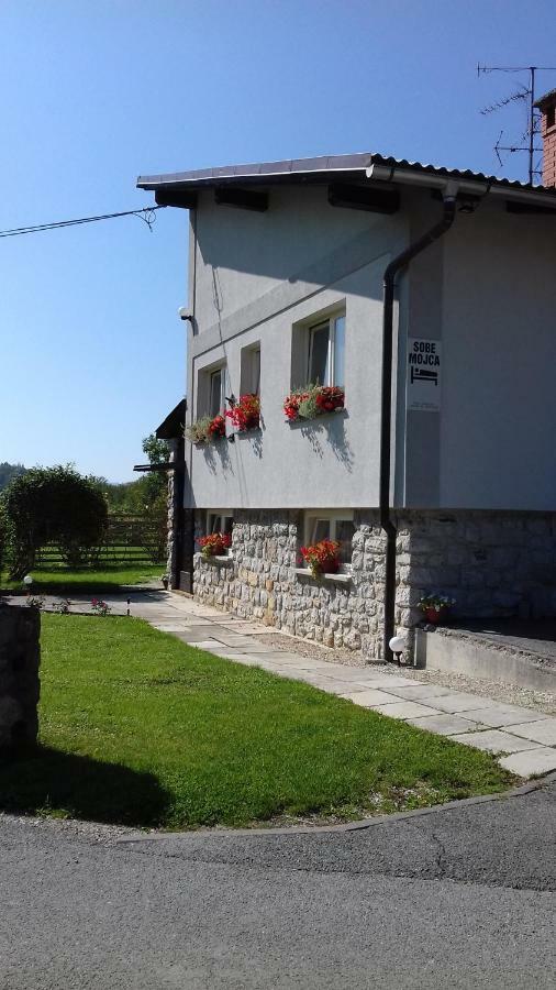 Apartmaji Mojca Križe Exterior foto